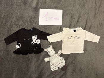 Lot de 2 t-shirts manches longues 1 mois