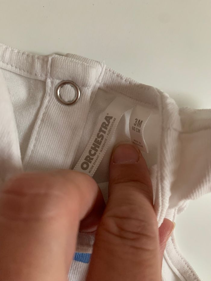 Adorable Combishort orchestra 3 mois marguerite parfait état - photo numéro 4