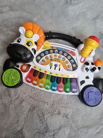Piano jungle rock