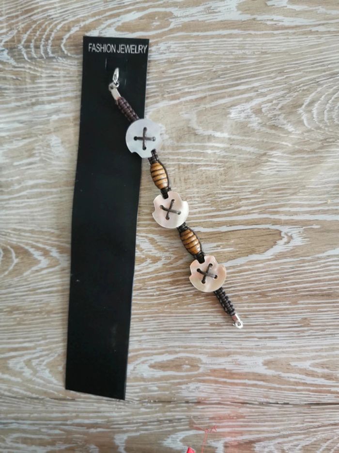 Bracelet - photo numéro 1