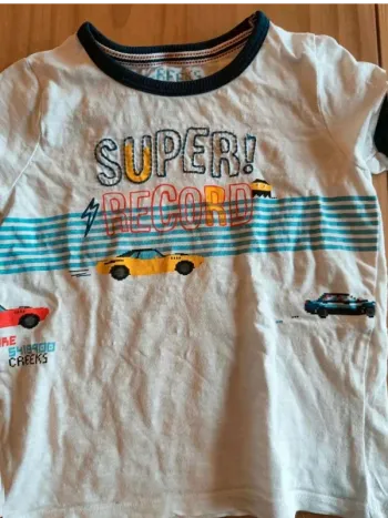 T shirt  voiture