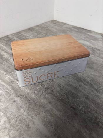 Boîte à sucre