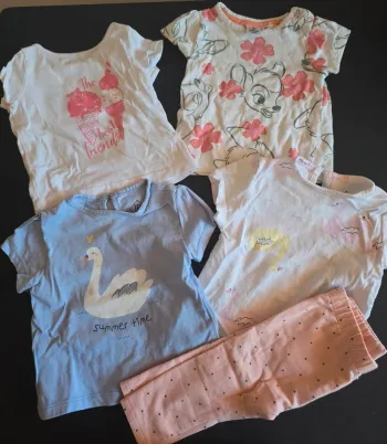 4 hauts et 1 leggins 3mois
