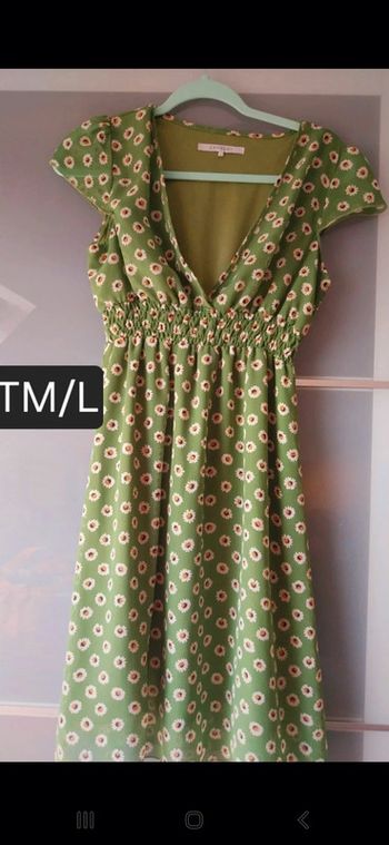 Très jolie robe verte