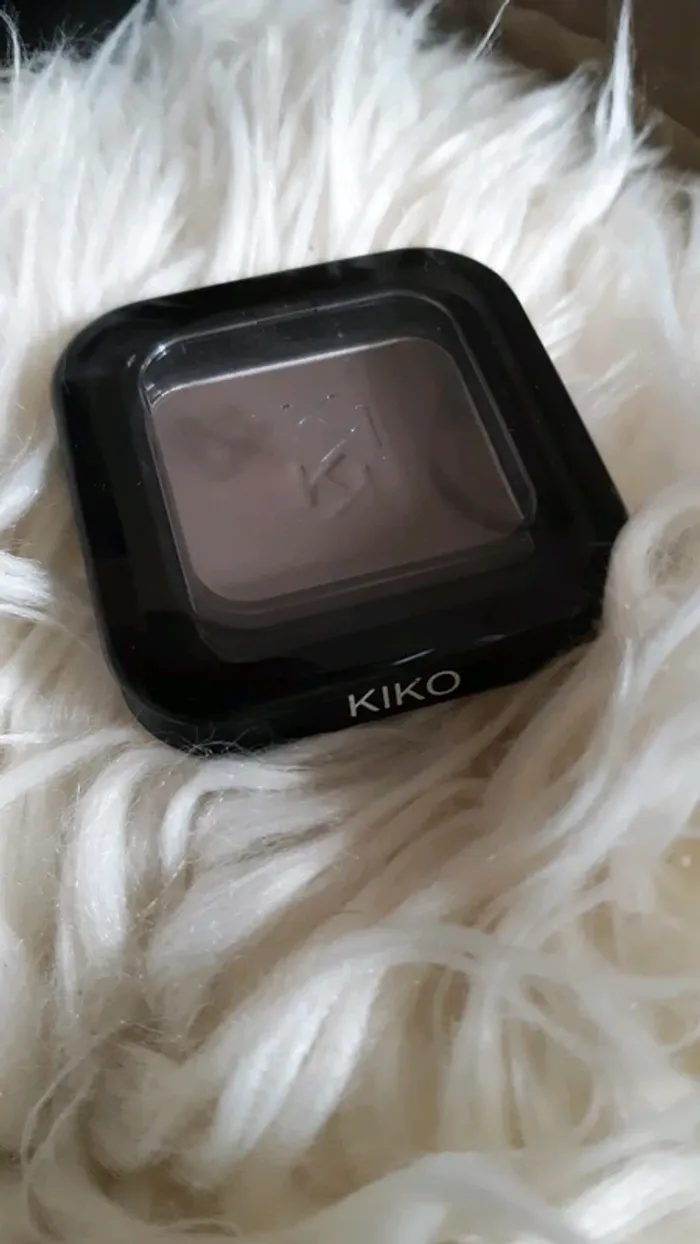 Fard à paupières Kiko Taupe - photo numéro 3