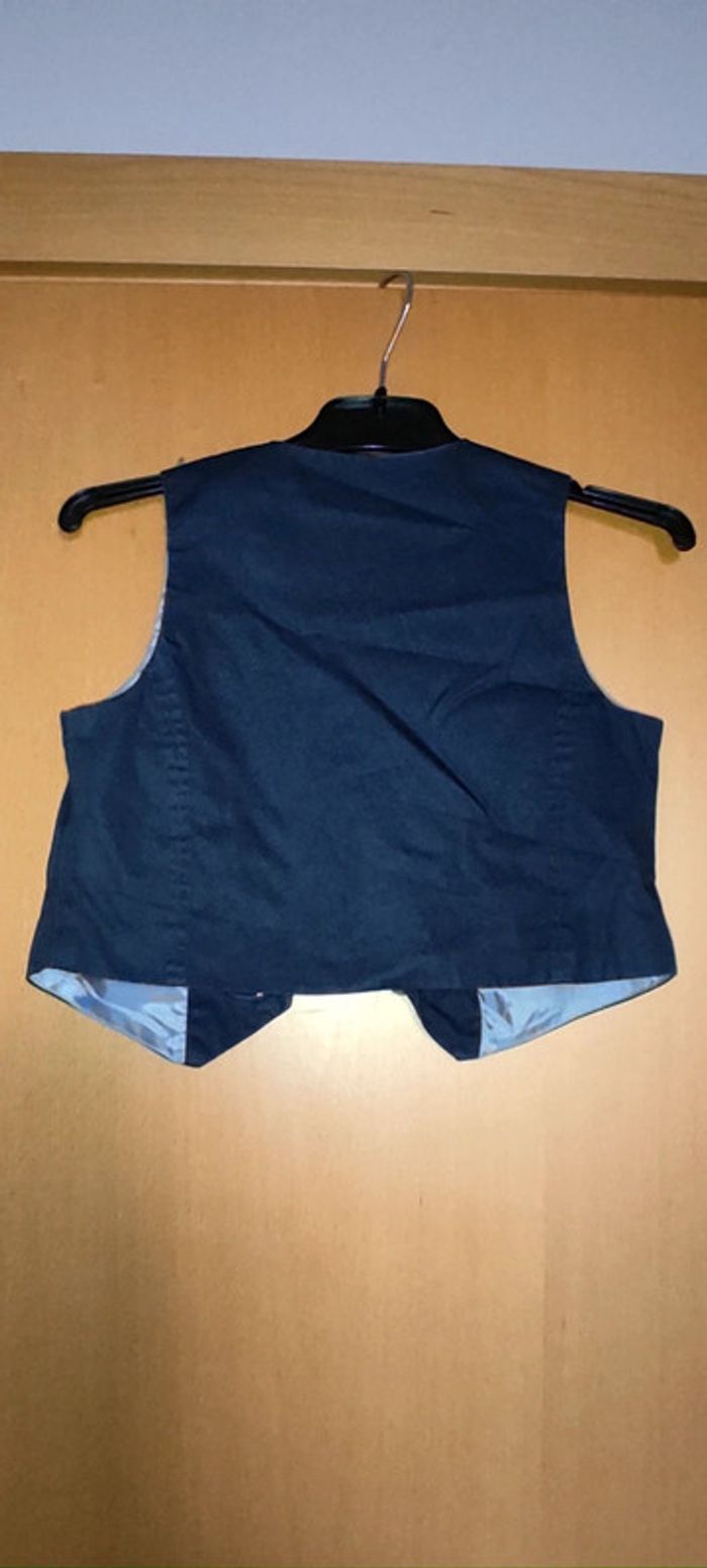Gilet court excellent état - photo numéro 2