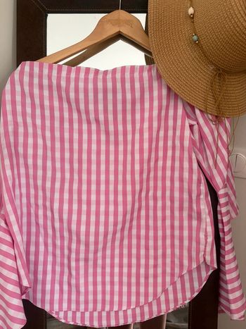 Jolie blouse rose et blanche