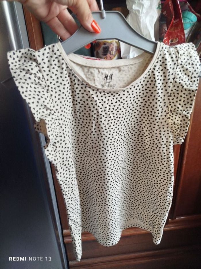 #kytie6ansfille. Tee-shirt manches courtes taille 6/8 ans