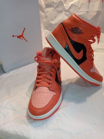 Basket jordan très bon état