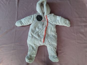 Combi pilote NEUVE 6 mois fille ORCHESTRA