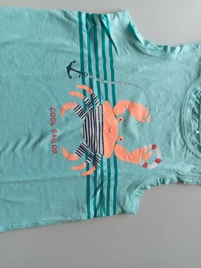 Tee shirt sans manche - photo numéro 2