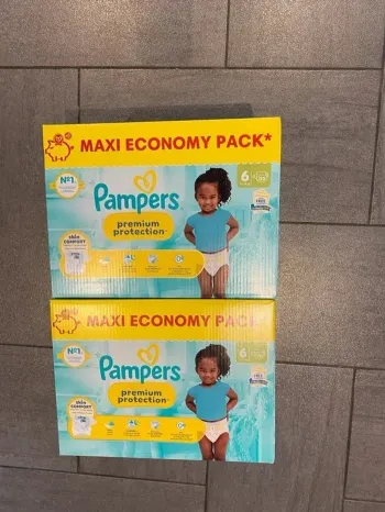  140 couches Pampers Premium protection Taille 6 T6