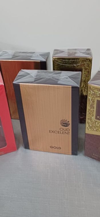 Parfum oud excelent