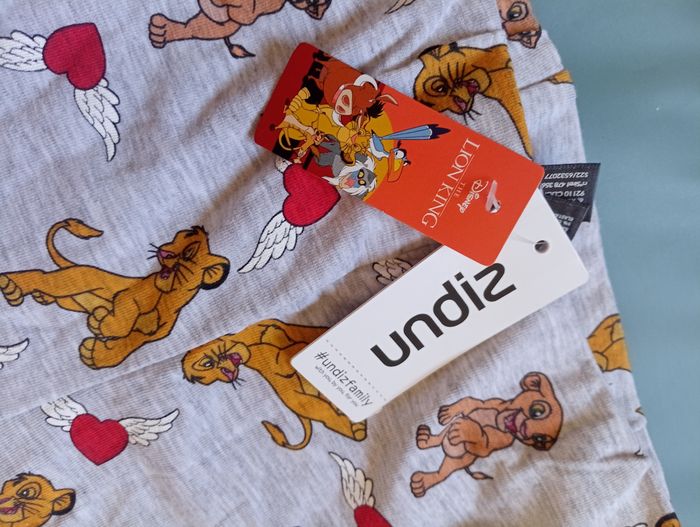 Lot 2 leggins disney pyjama taille S - photo numéro 5