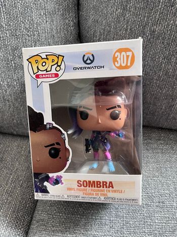 Funko pop overwatch sombra