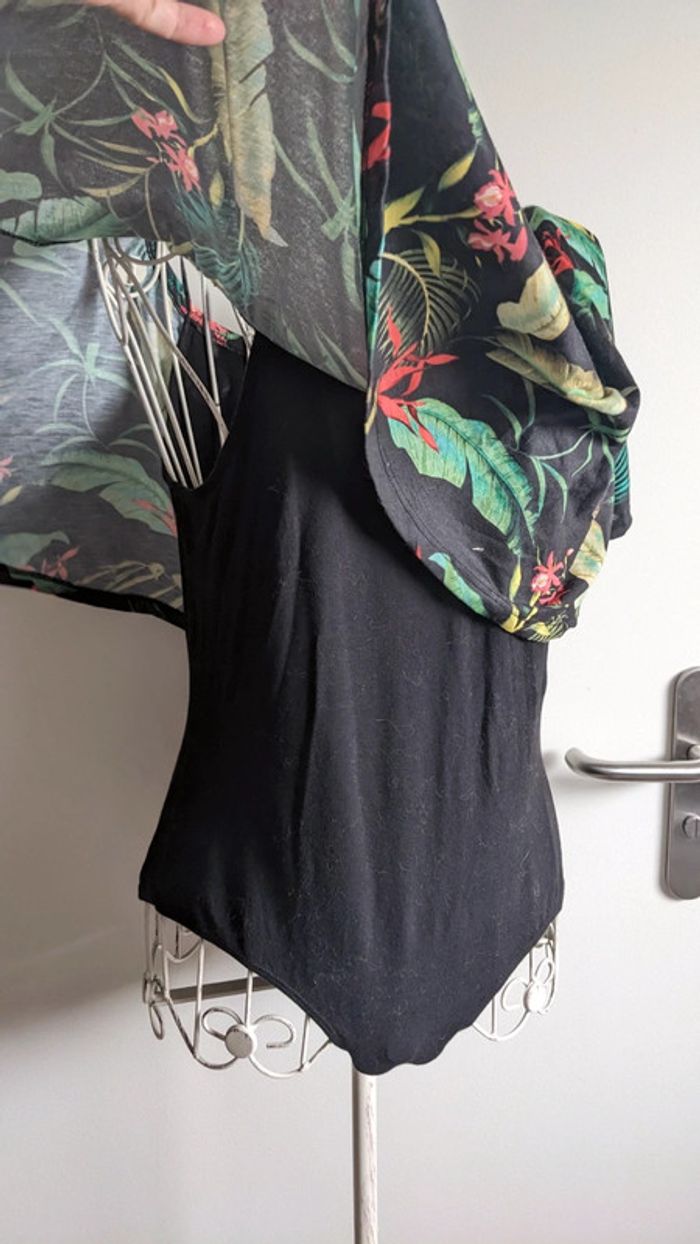 Bodie Noir et Vert Jennyfer 38/40 - photo numéro 3