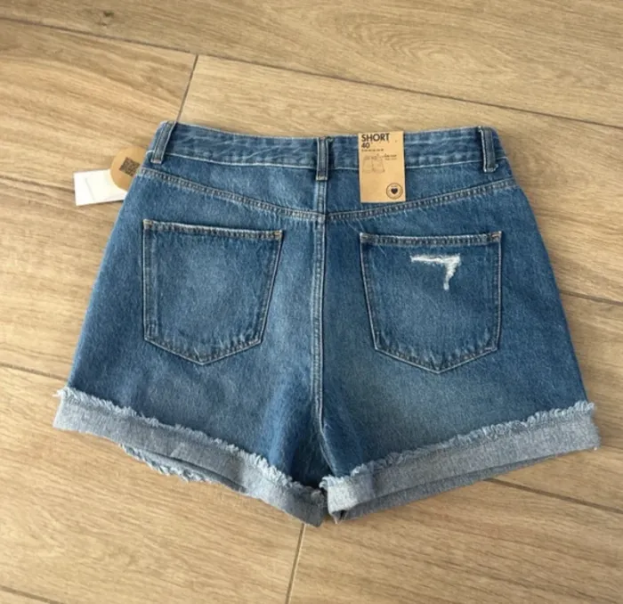 Short jean - photo numéro 2