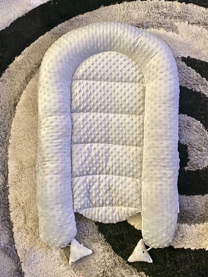 Réducteur lit ou parc bébé 90x50 cm - Cocoon cale bébé - photo numéro 4