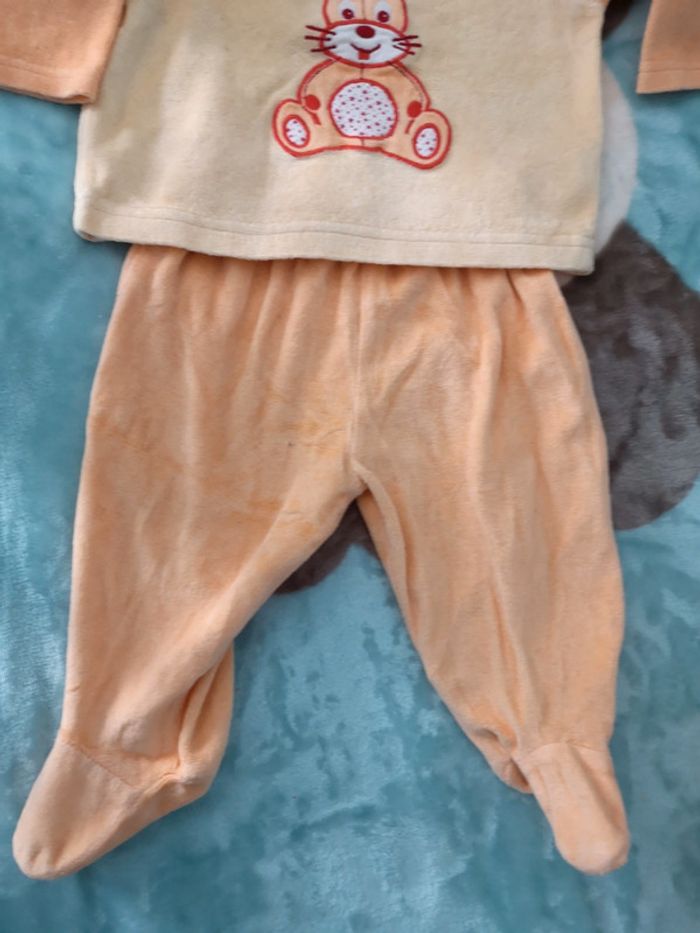 Pyjamas 2 pièces 12 mois lapin - photo numéro 2