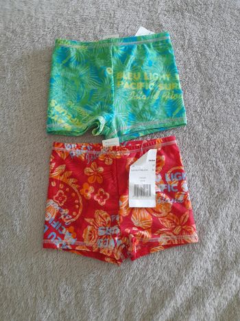 Lot 2 boxers neufs taille 3 ans