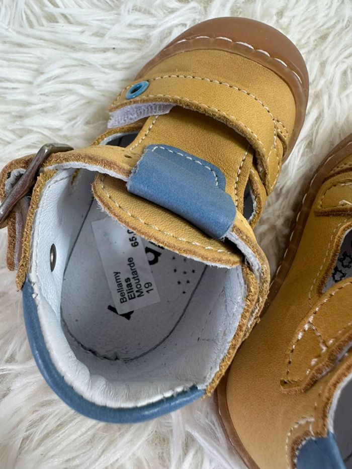 Paire de chaussures Bellamy taille 19 - photo numéro 5
