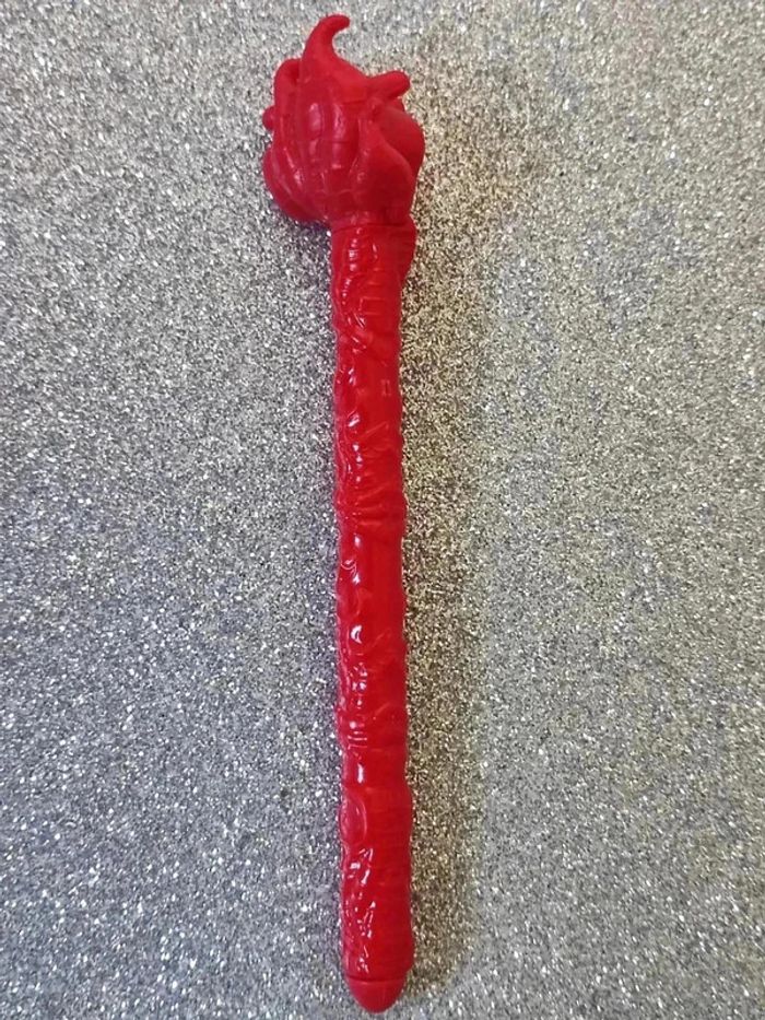 44/ accessoire Monster High rouge - photo numéro 4