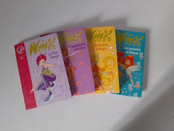 Lot de 4 livres Winx club