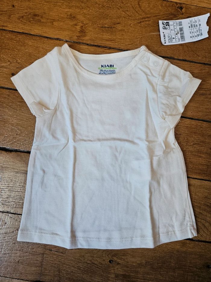 Lot Tee-shirts neufs 9 mois - photo numéro 3