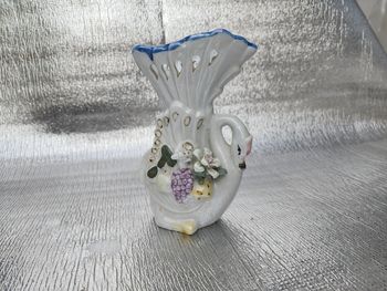 Vends  porcelaine    et soupière