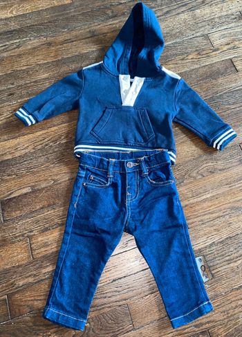 ensemble sweat Bout'chou et jeans Zara 9 mois