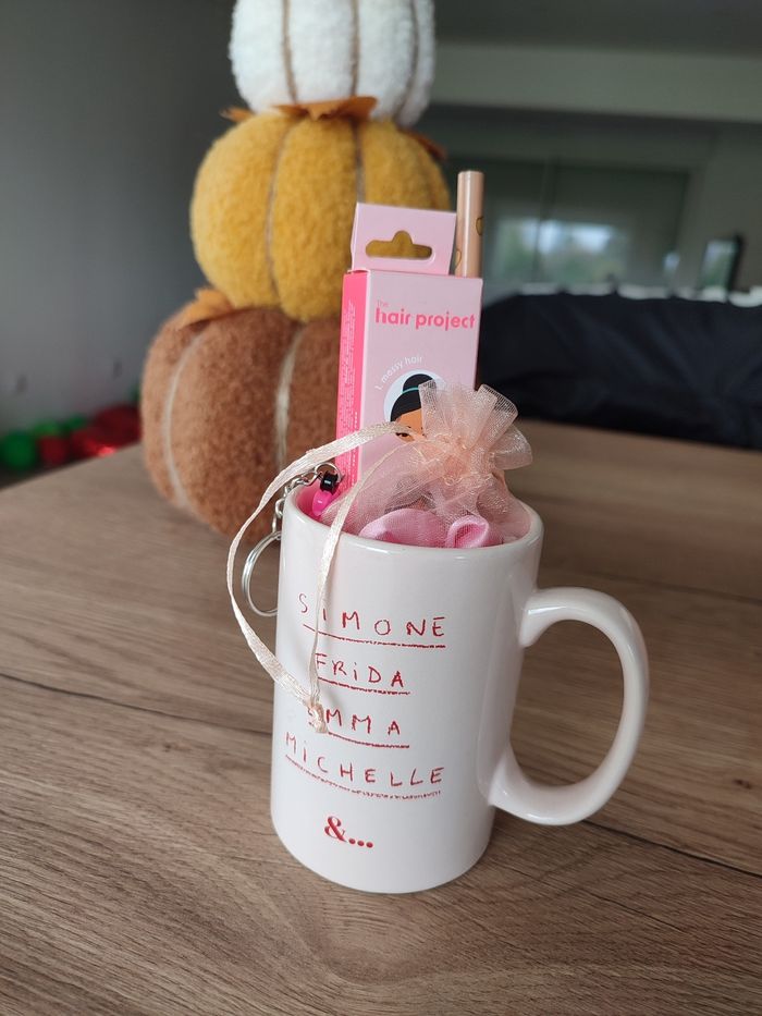Coffret cadeau mug garni - photo numéro 4