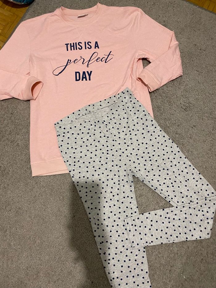 Pyjama rose - photo numéro 3