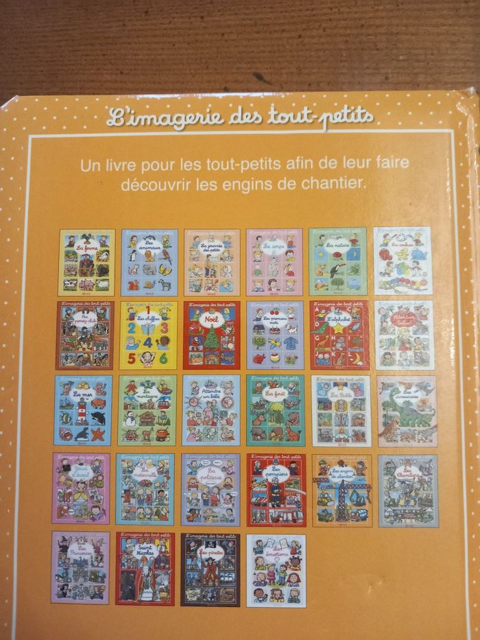 Livre l'imagerie des tout petits les engins de chantier - photo numéro 10