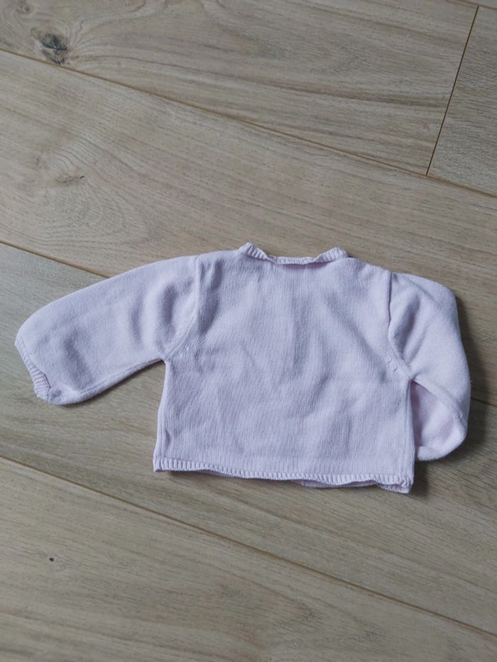 Gilet/boléro fille 3 mois en très bon état (78) - photo numéro 3