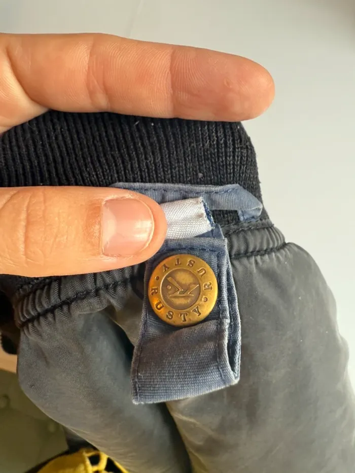 Veste sans manche matelassé en bon état taille S Rusty - photo numéro 7