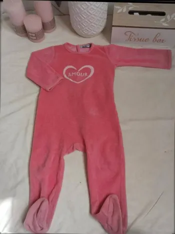 Grenouillère en velours FPC fille 18 mois