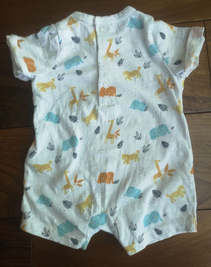 Barboteuse Gémo 1 mois - photo numéro 2