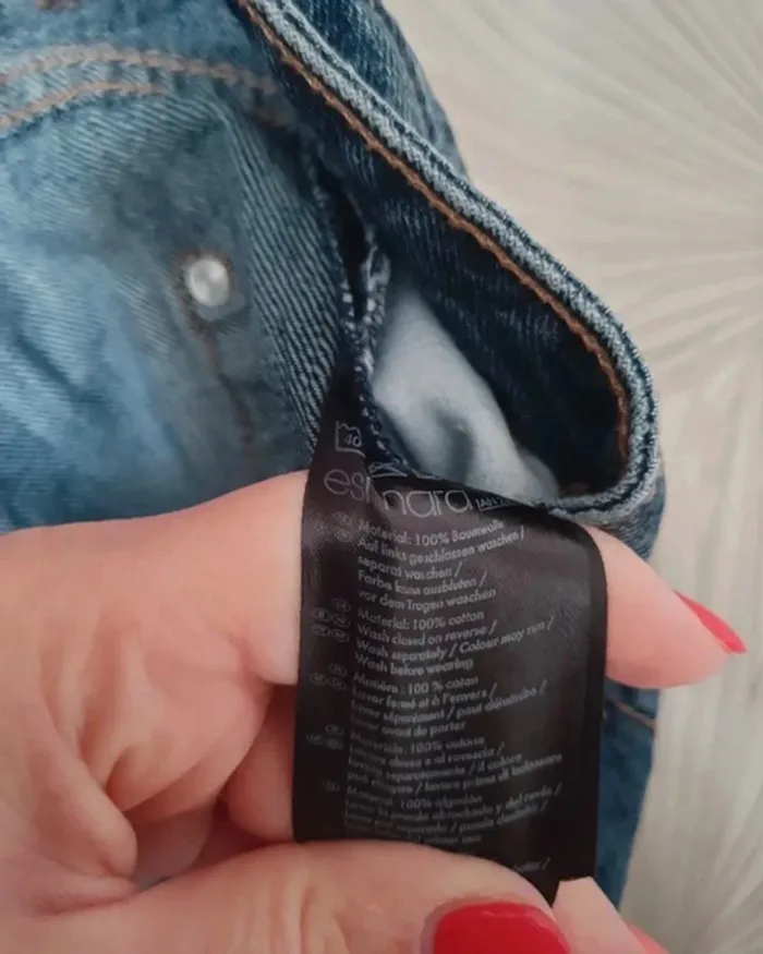 Joli jean boy friend Esmara taille 36 - photo numéro 4