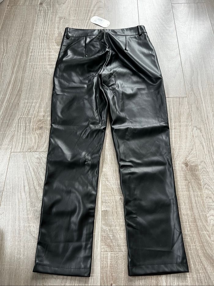 Pantalon noir taille haute cuir synthétique taille S - photo numéro 2