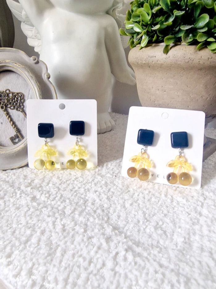Lot boucles d'oreilles cerises 🍒 - photo numéro 2
