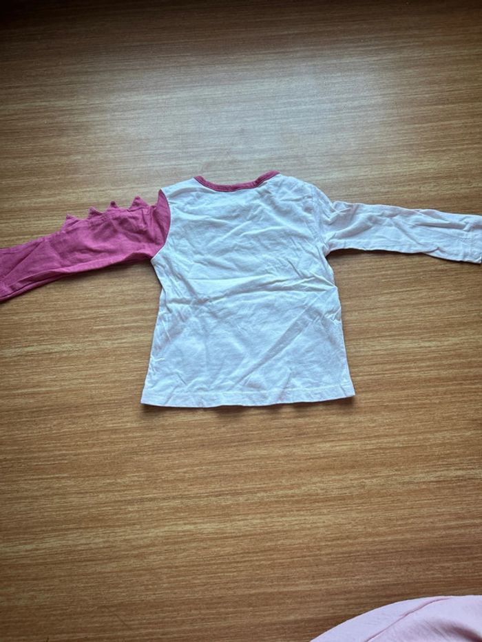 TEE shirt 12 mois - photo numéro 2