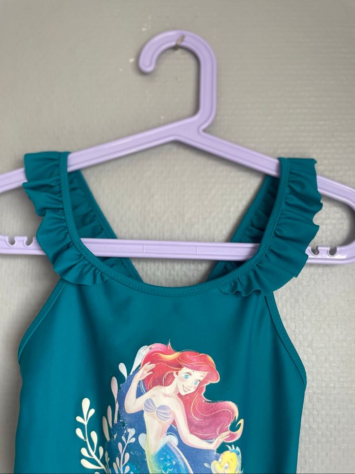 Maillot de bain 1 pièces bleu/ petite sirène gille 5 ans Disney /kiabi - photo numéro 2