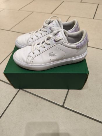 Baskets Lacoste fille pointure 29 