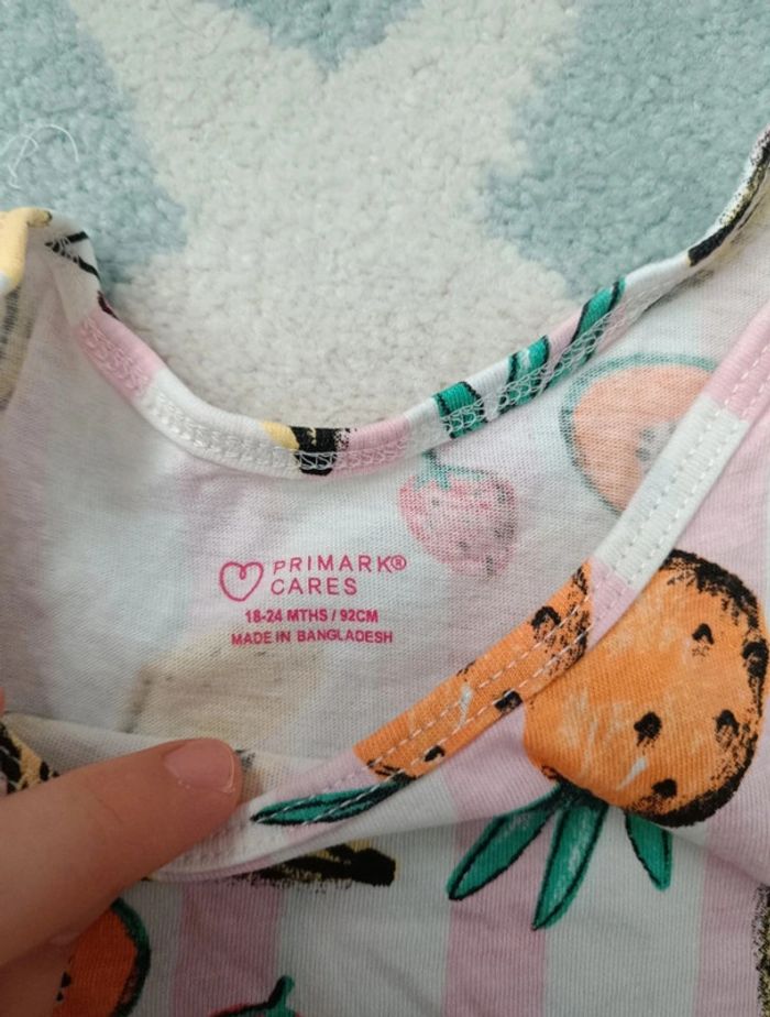 Ensemble fille Primark 92 cm - photo numéro 3