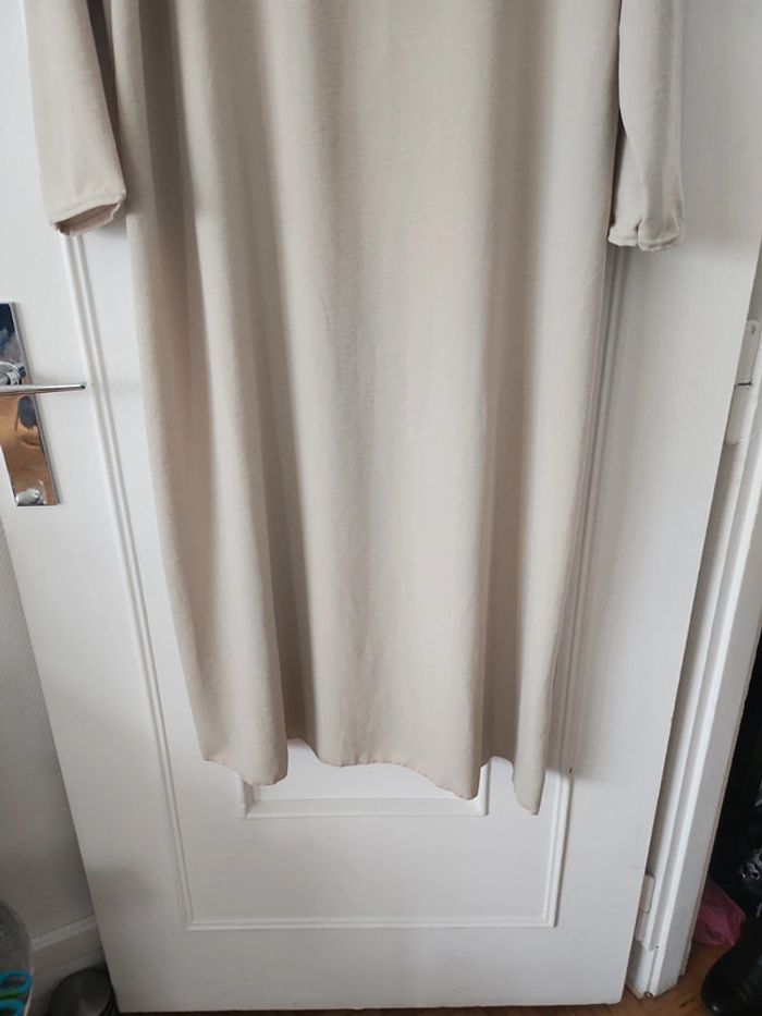 Robe longue beige - photo numéro 3