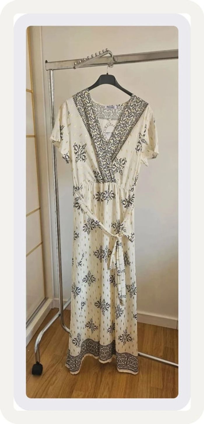 Robe pour femmes - photo numéro 3