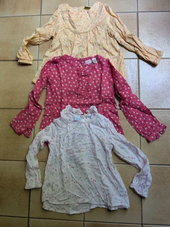 Lot de blouses légères pour l'été