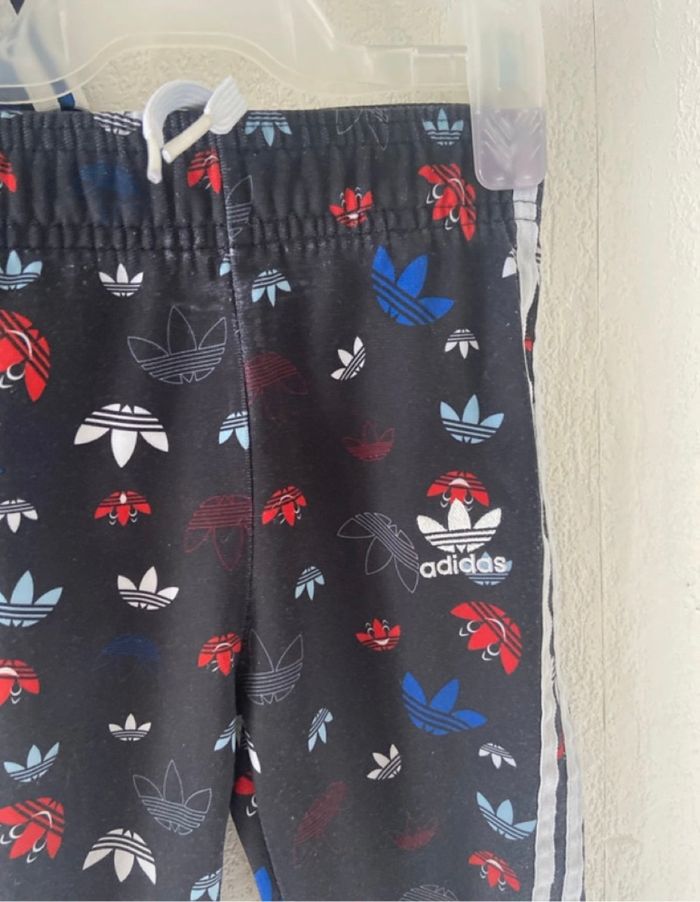 survêtement adidas noir et logo 18-24 mois - photo numéro 5