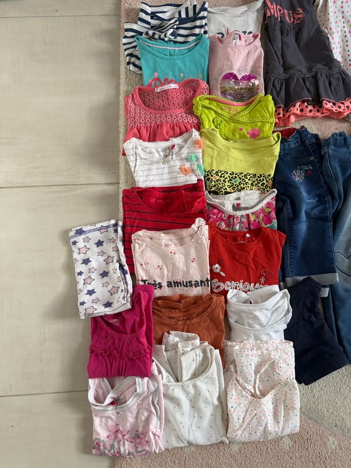 Lot fille 4 ans 48 pièces - photo numéro 4