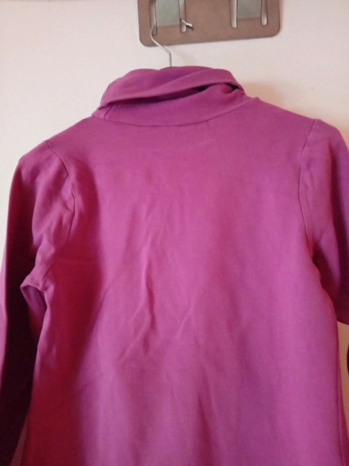 Joli sous pull violet. 10 ans - photo numéro 8